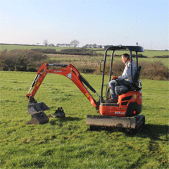 kubota mini digger